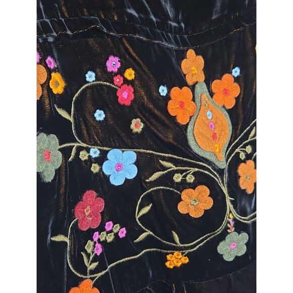 RUTH Velvet Flet Embroidered Flowers Midi Skirt Size 6 - Picture 2 of 6